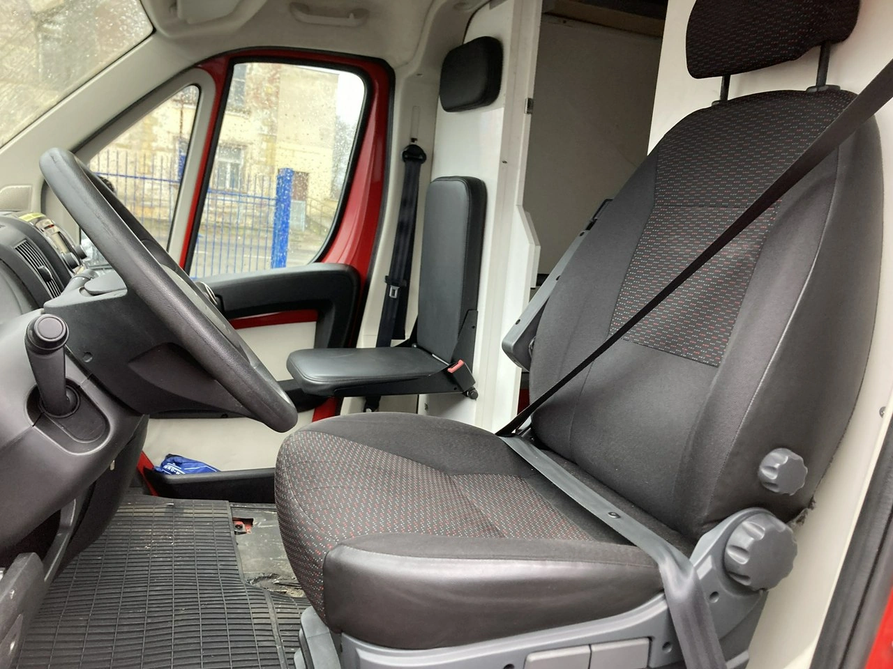 Peugeot Boxer - Zdjęcie 20