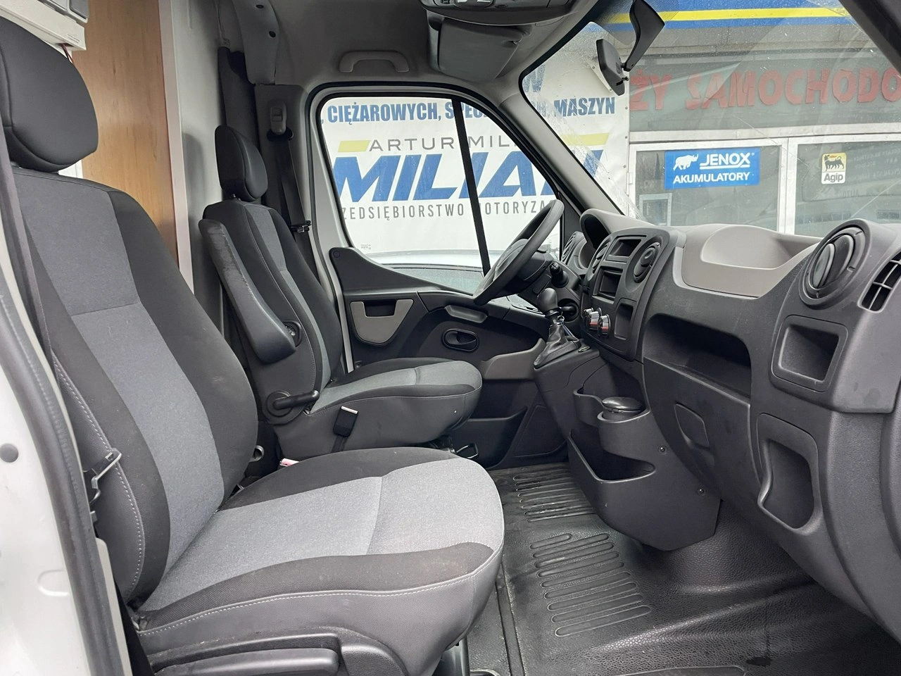 Renault Master - Zdjęcie 28