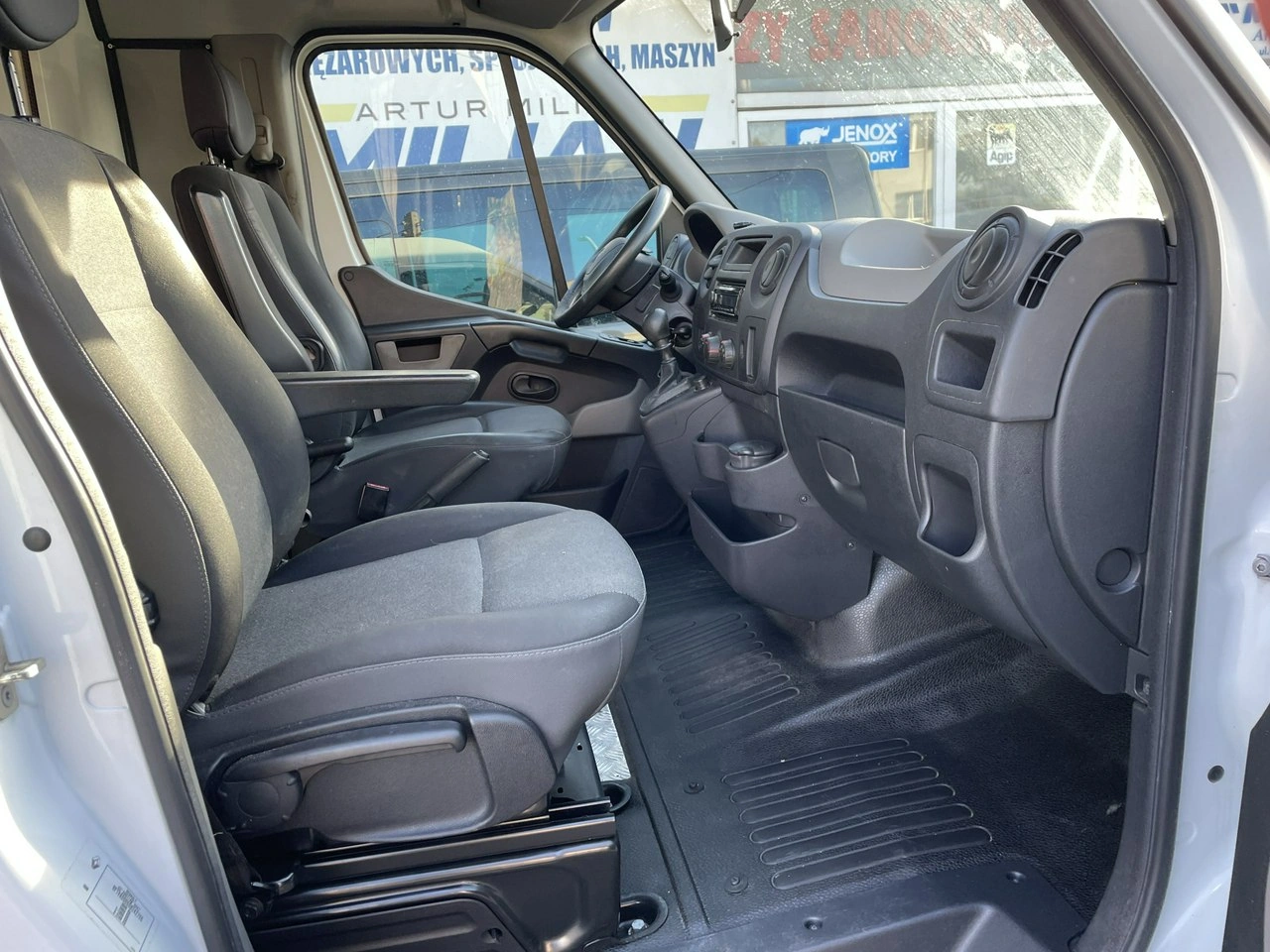 Renault Master - Zdjęcie 16