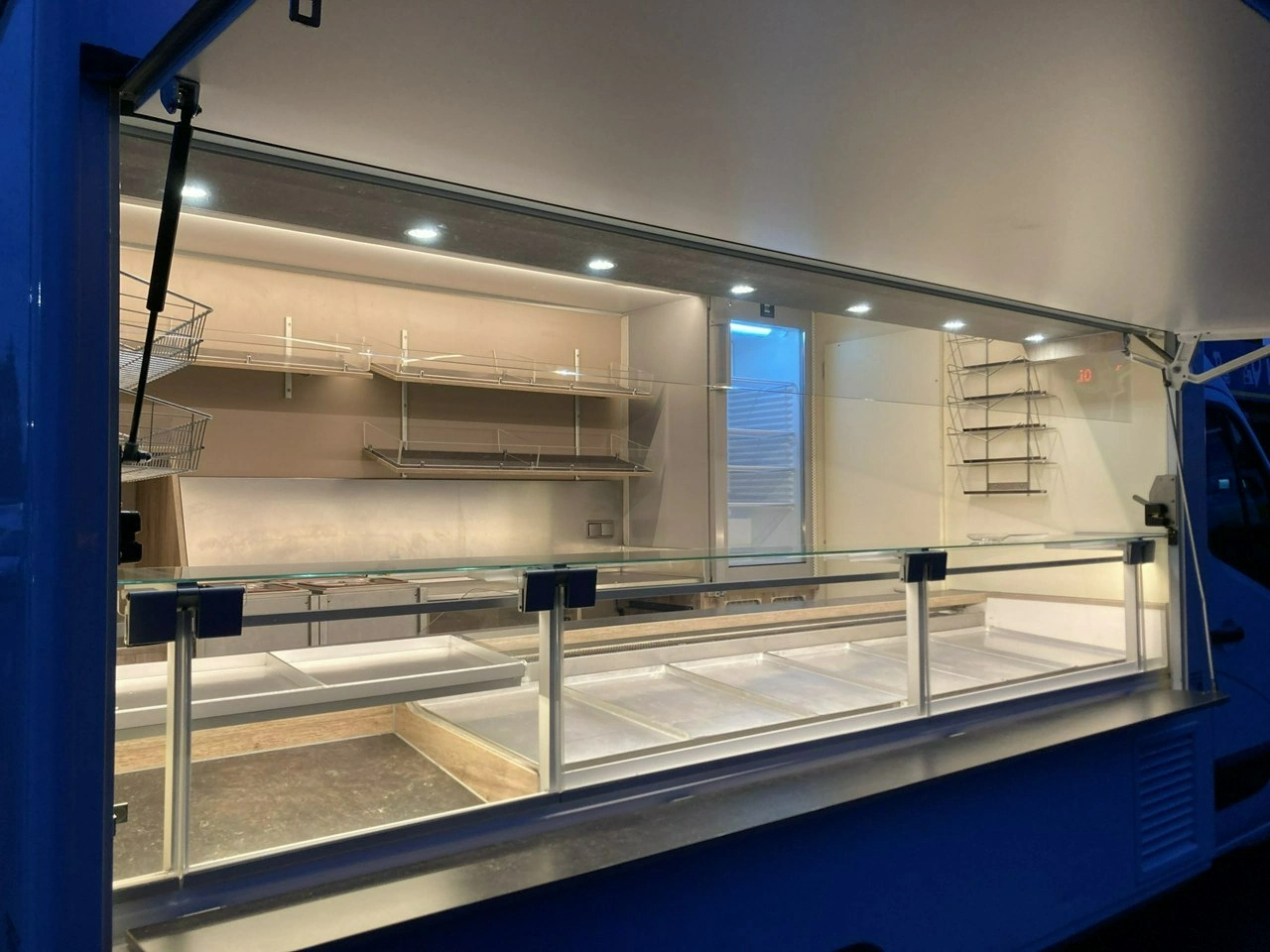 Renault Master - Zdjęcie 25