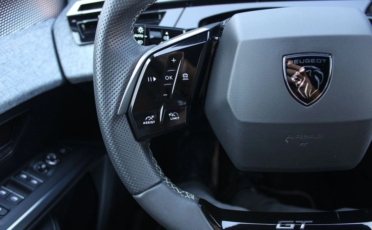 Peugeot 3008 - Zdjęcie 13