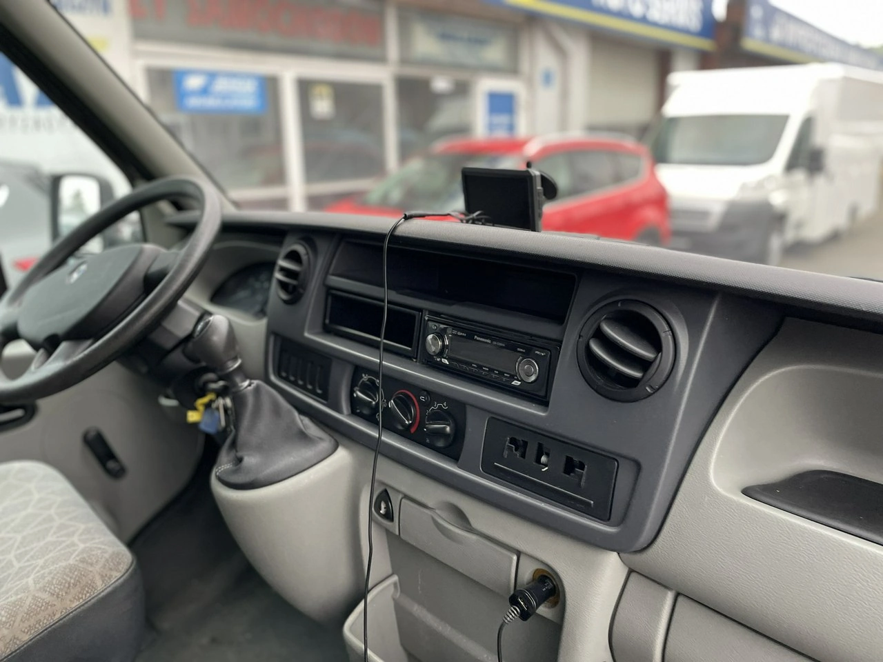 Renault Master - Zdjęcie 25