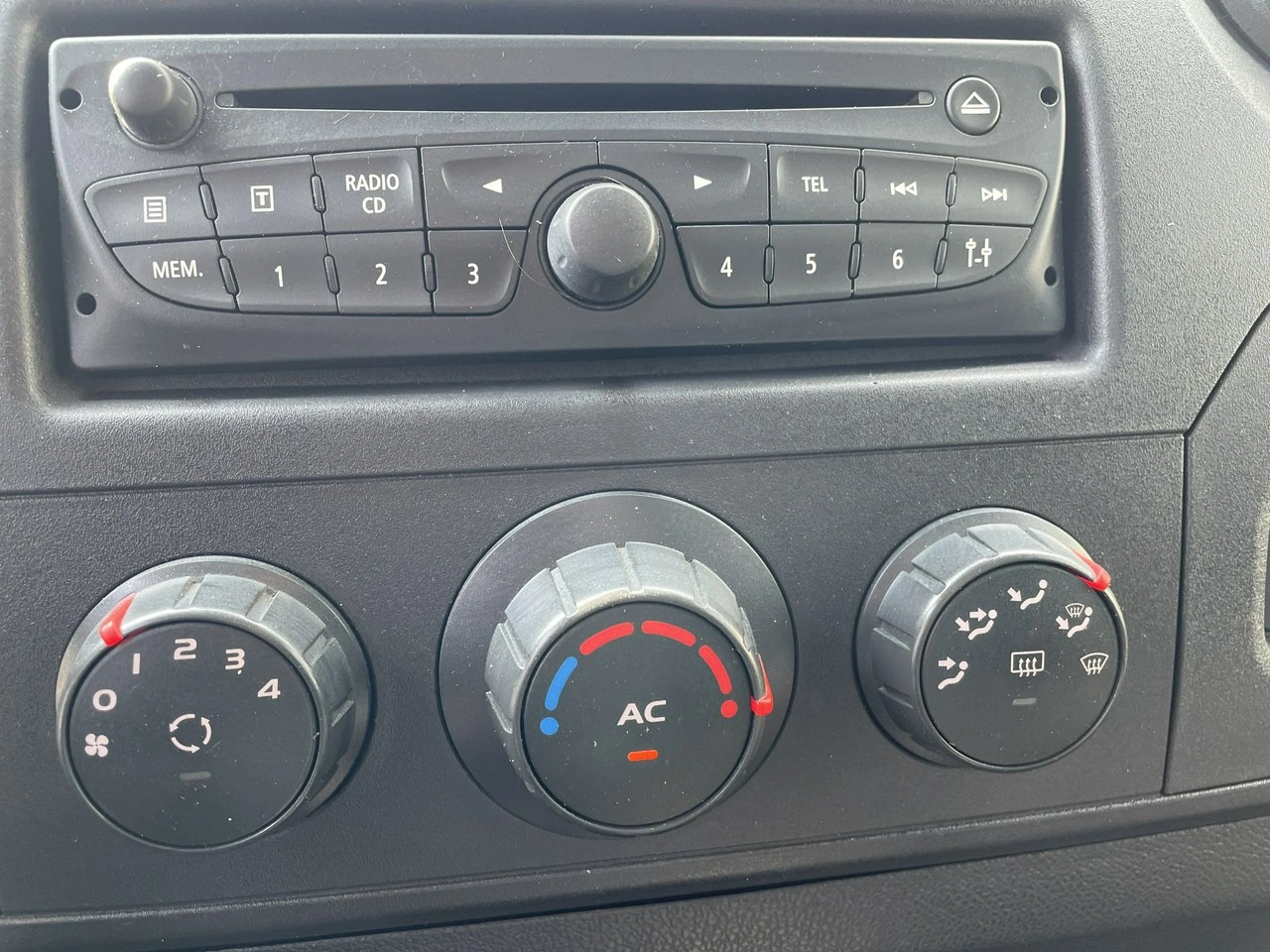 Renault Master - Zdjęcie 30