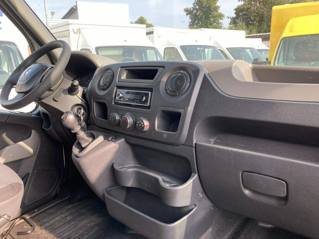 Renault Master - Zdjęcie 20