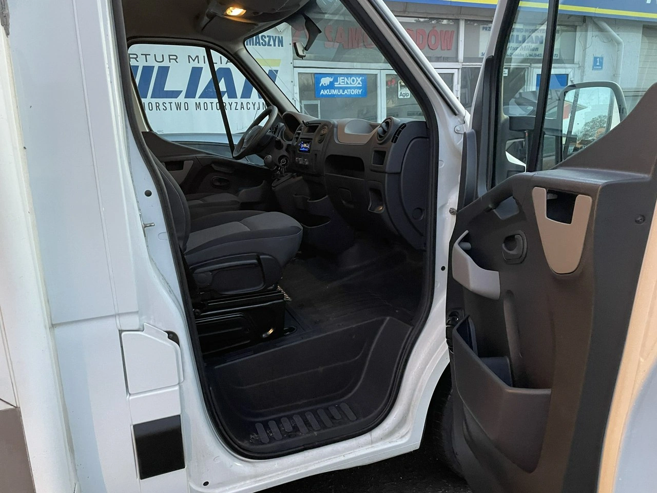 Renault Master - Zdjęcie 27