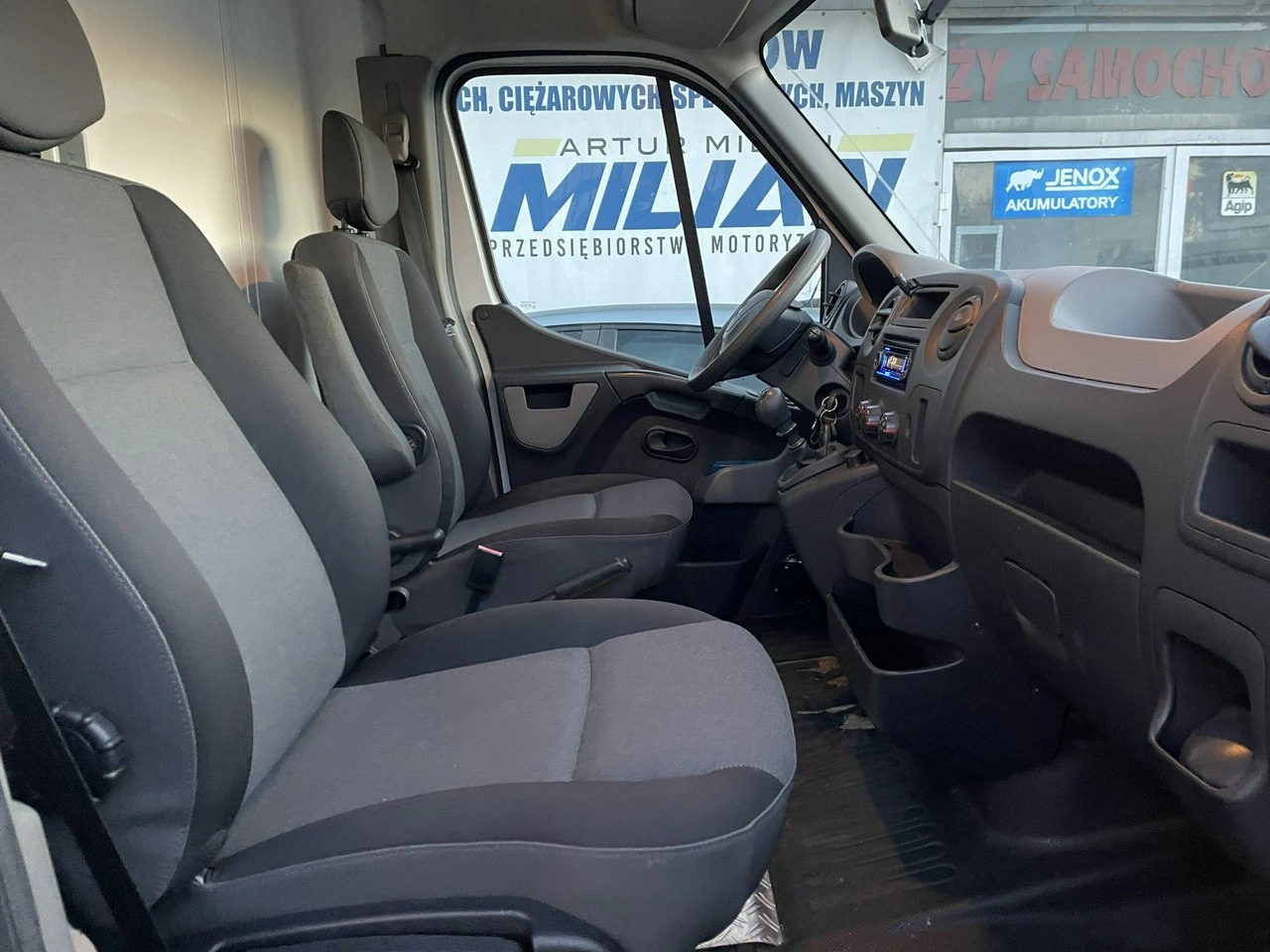 Renault Master - Zdjęcie 28