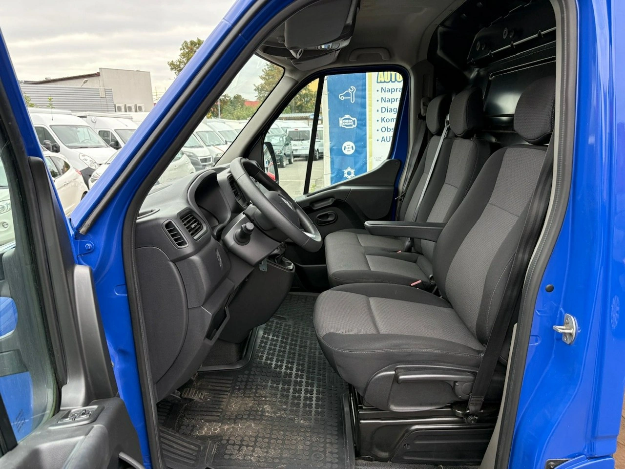 Renault Master - Zdjęcie 10