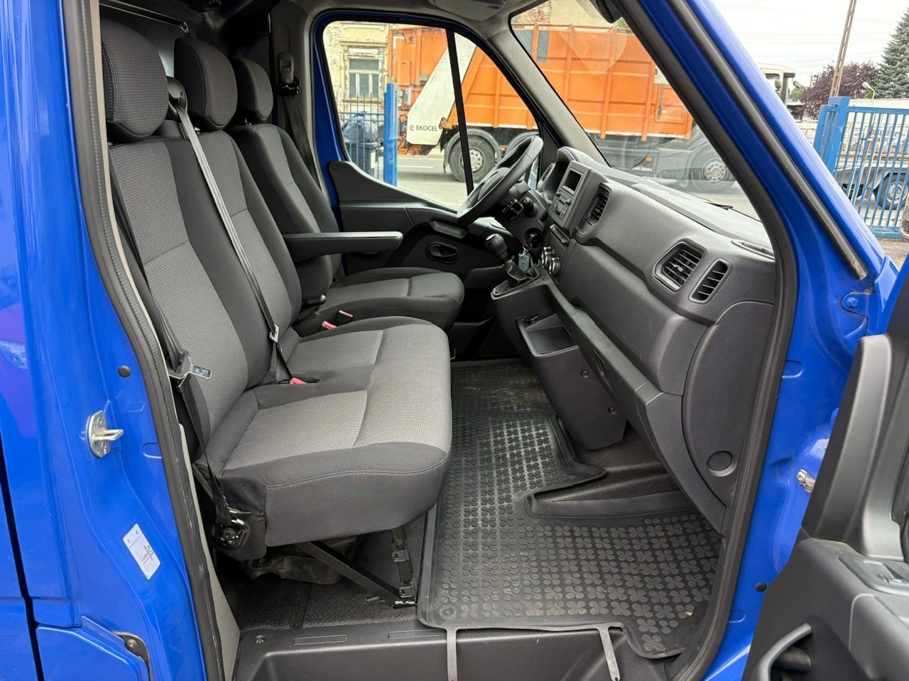 Renault Master - Zdjęcie 17