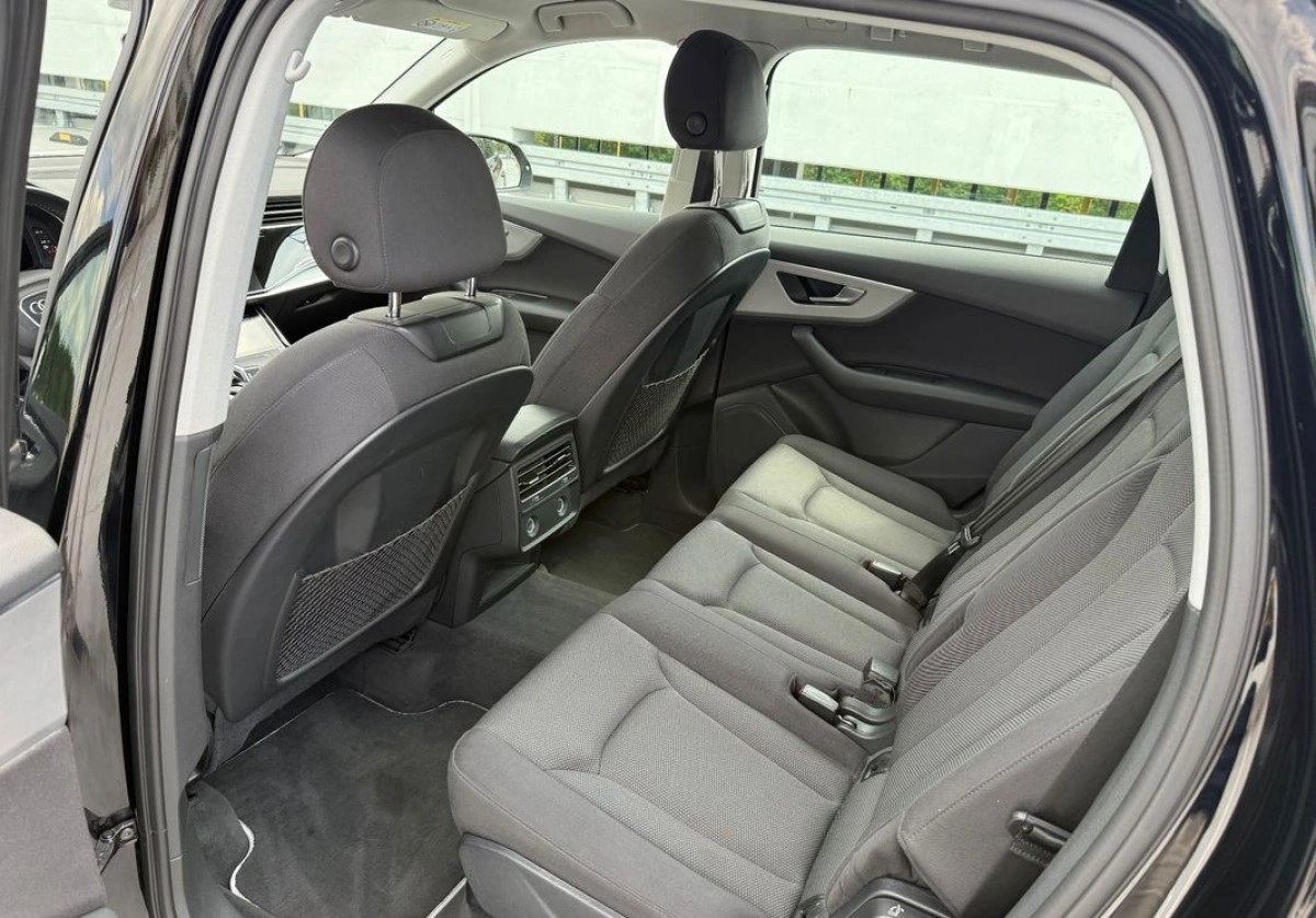 Audi Q7 - Zdjęcie 26