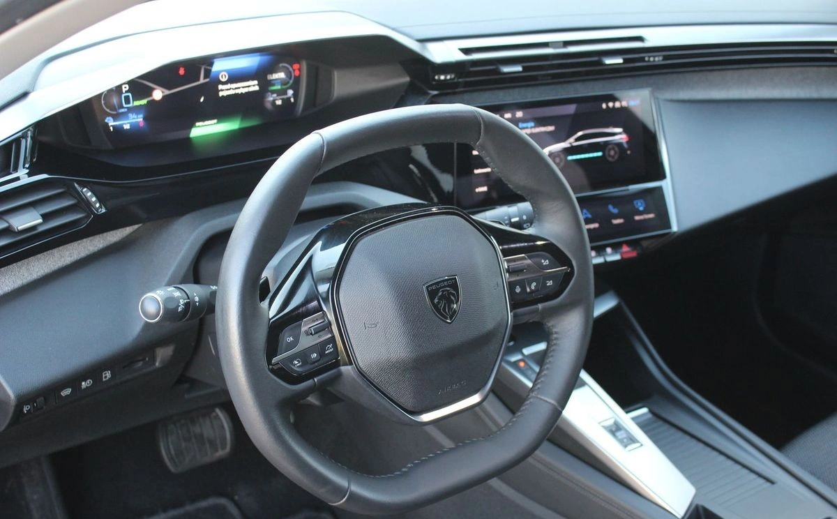 Peugeot 308 - Zdjęcie 2