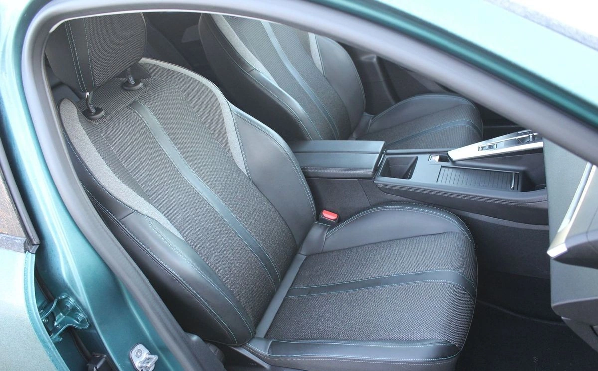 Peugeot 308 - Zdjęcie 11