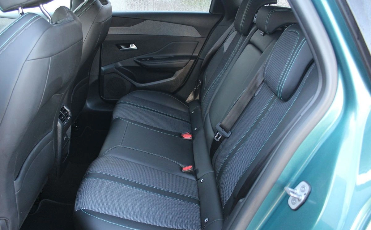 Peugeot 308 - Zdjęcie 15