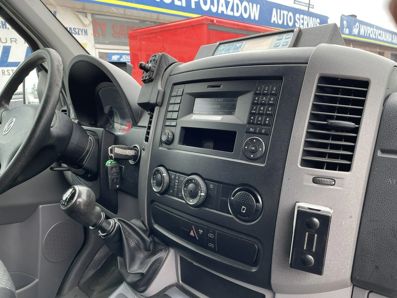 Volkswagen Crafter - Zdjęcie 13