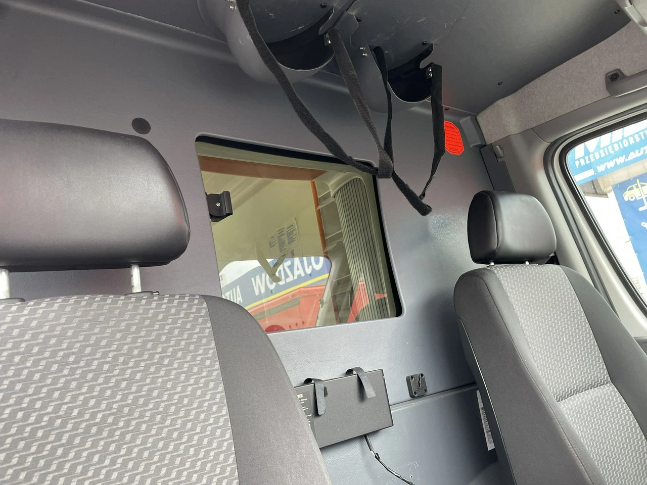 Volkswagen Crafter - Zdjęcie 14