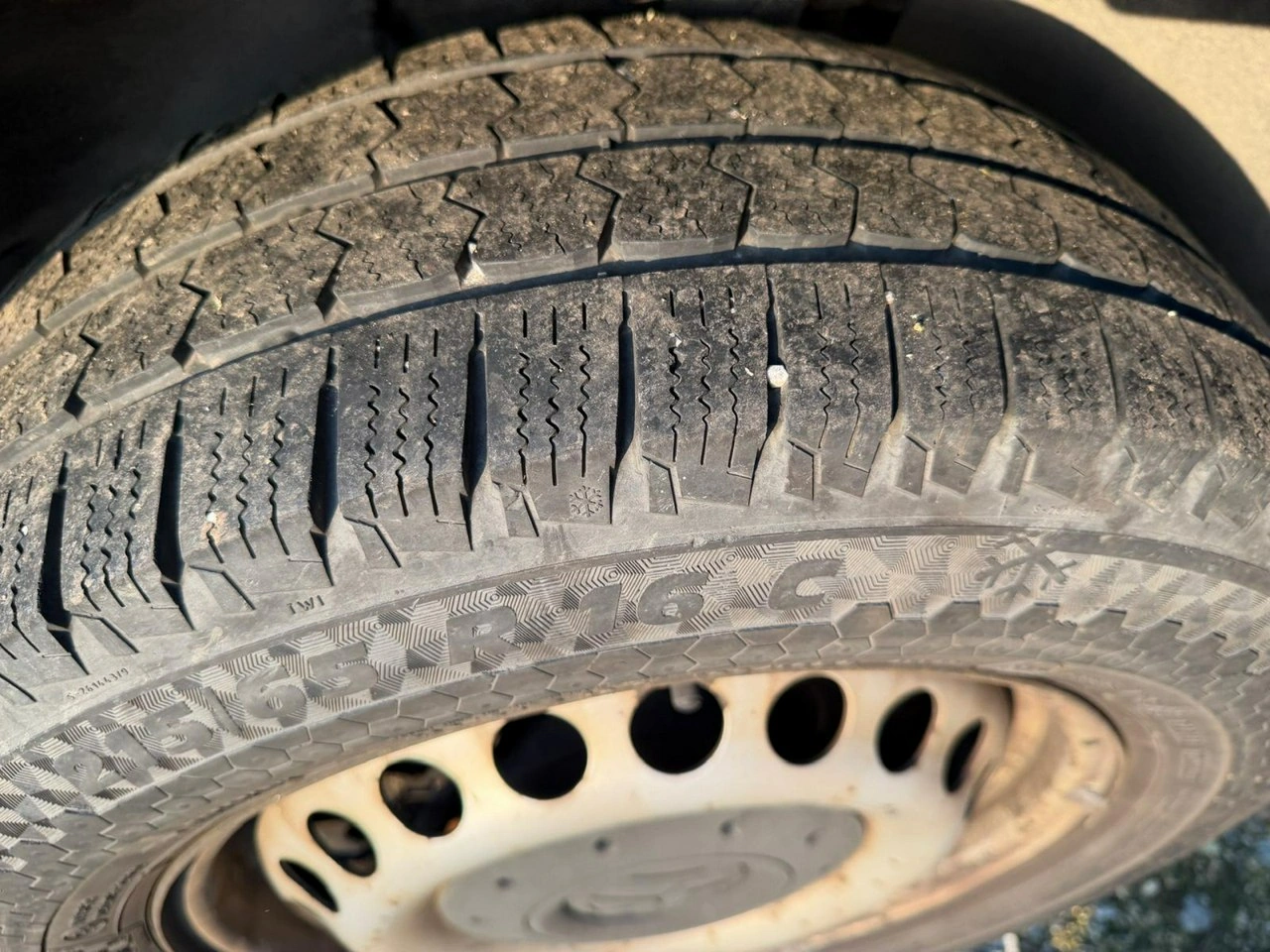 Volkswagen Transporter - Zdjęcie 16