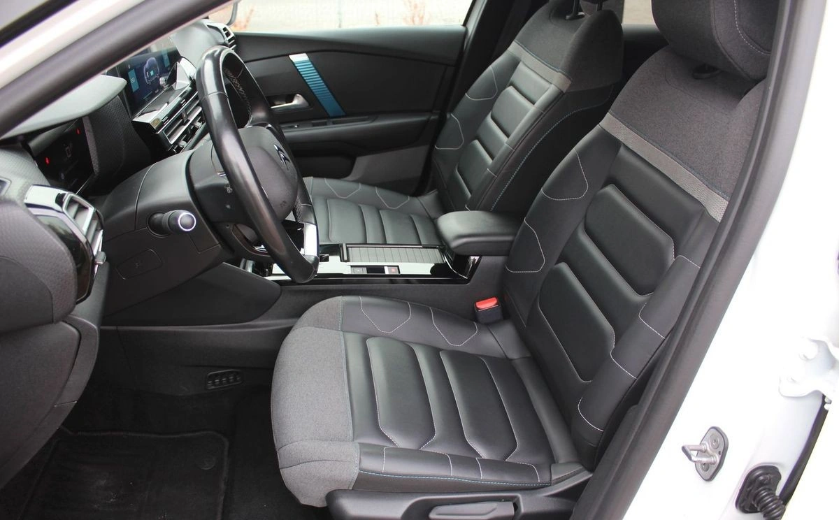 Citroën C4 - Zdjęcie 9