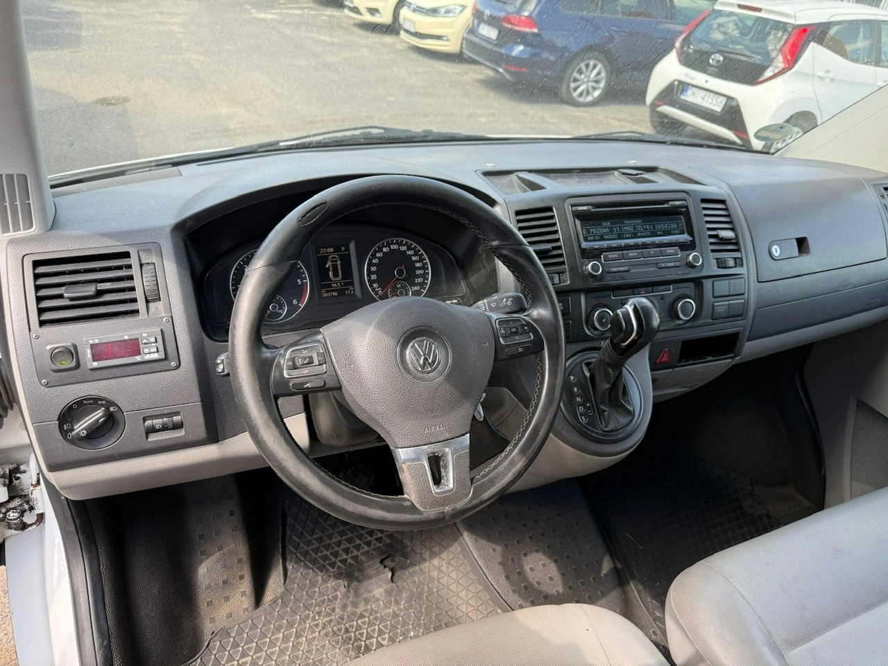 Volkswagen Transporter - Zdjęcie 9