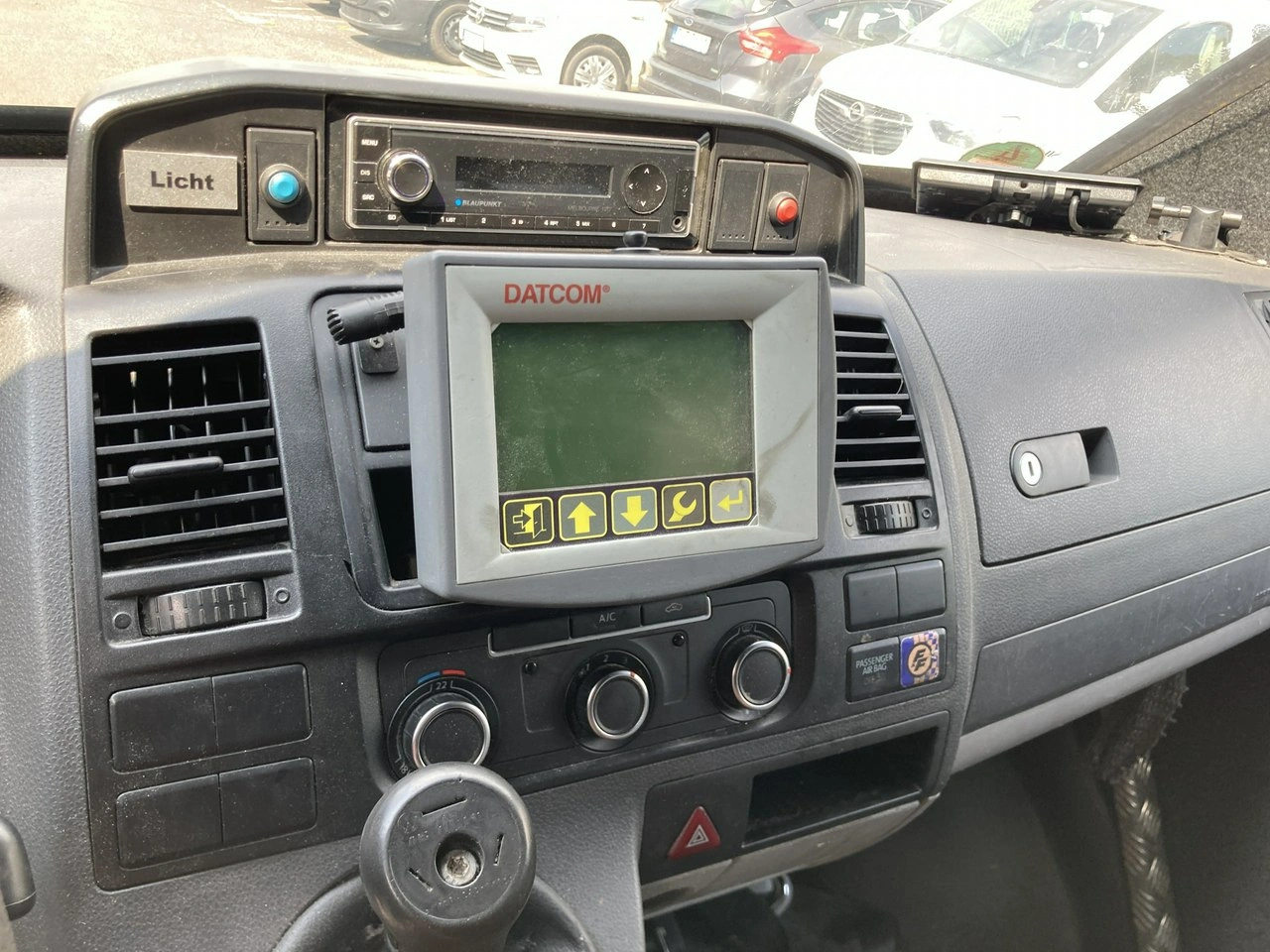 Volkswagen Transporter - Zdjęcie 9