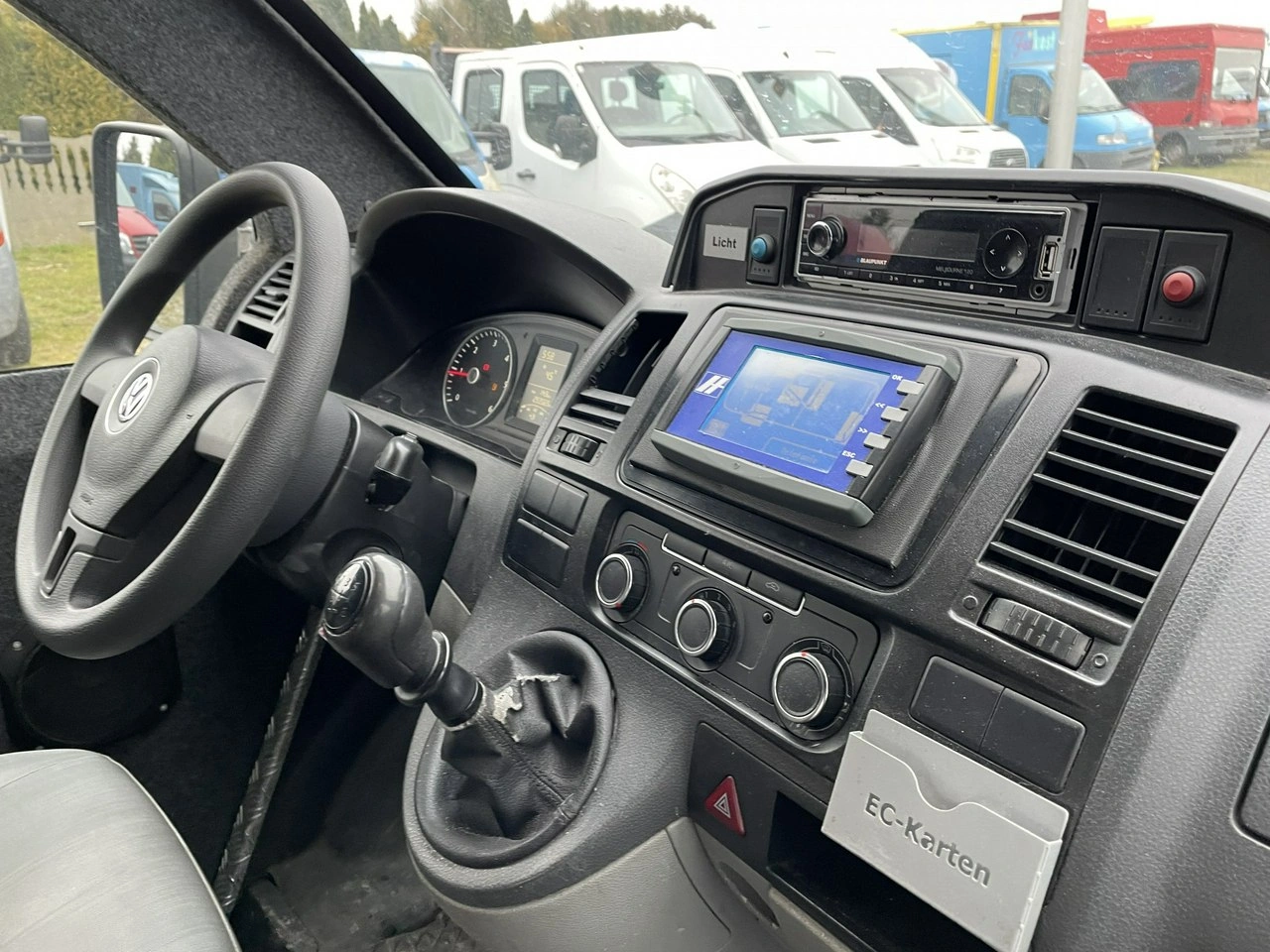 Volkswagen Transporter - Zdjęcie 33