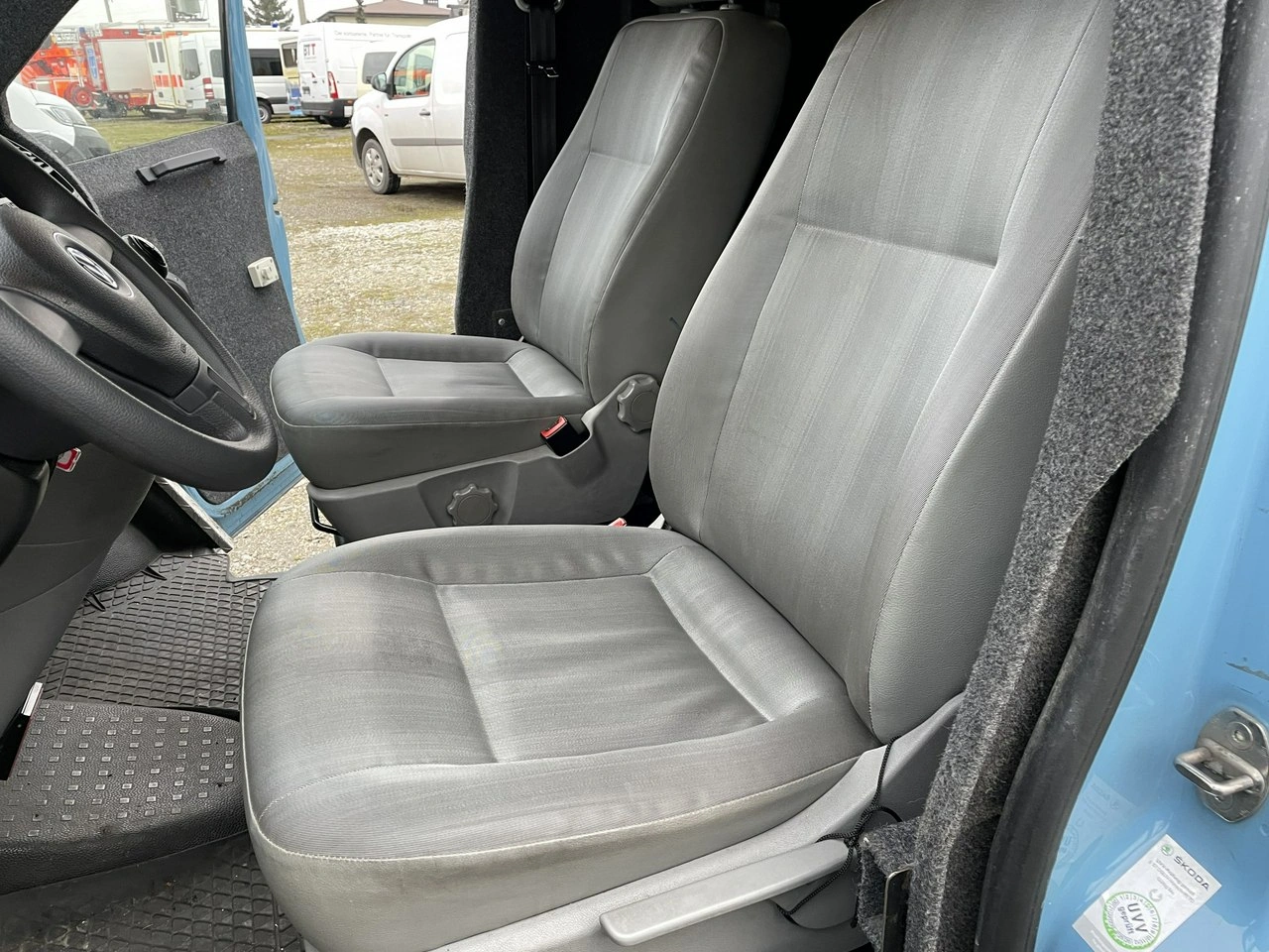 Volkswagen Transporter - Zdjęcie 39