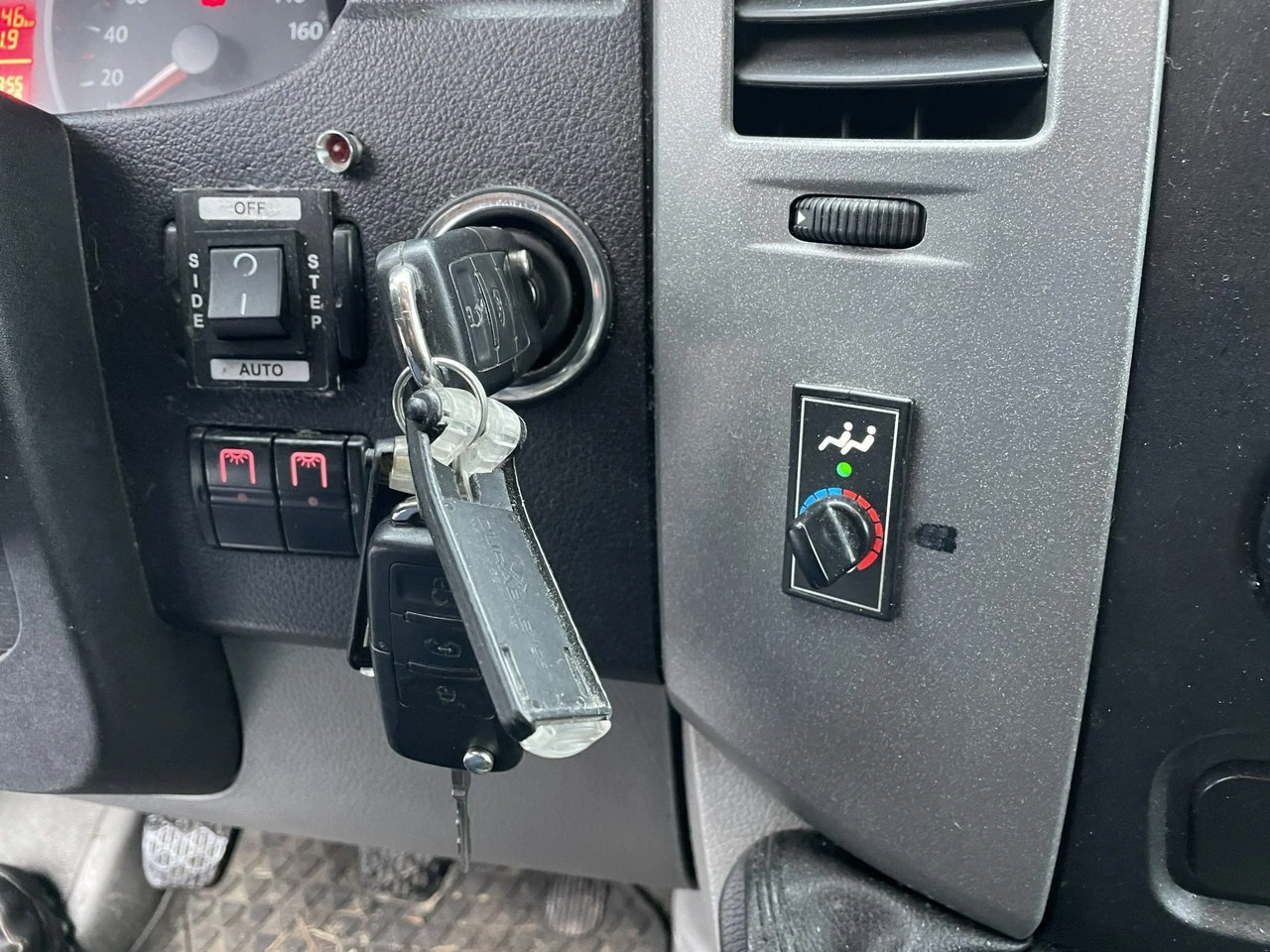 Volkswagen Crafter Autobus 23 osoby Klima Nawi Kamera 2015 - Zdjęcie 9