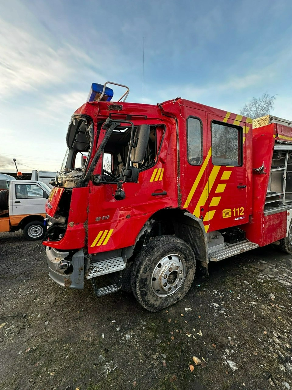Mercedes Atego 918 Straż Pożarna 4X4  Wóz strażacki 2006 - Zdjęcie 3