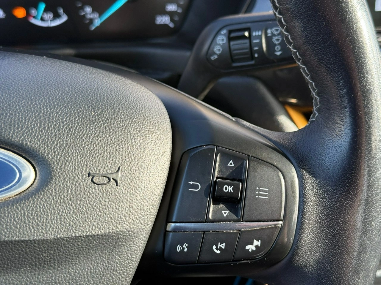 Ford Fiesta - Zdjęcie 22