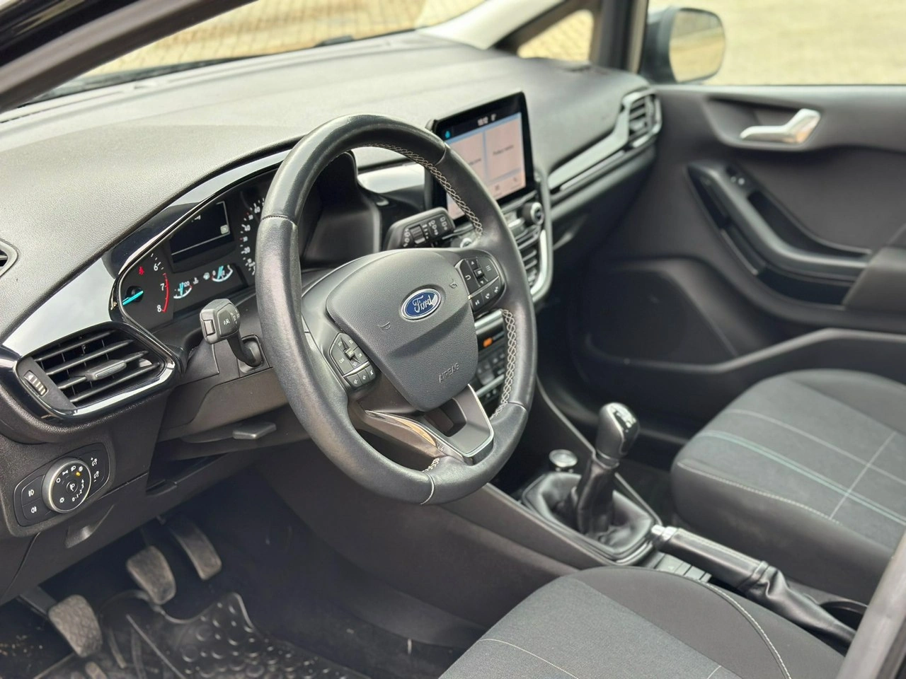 Ford Fiesta - Zdjęcie 14