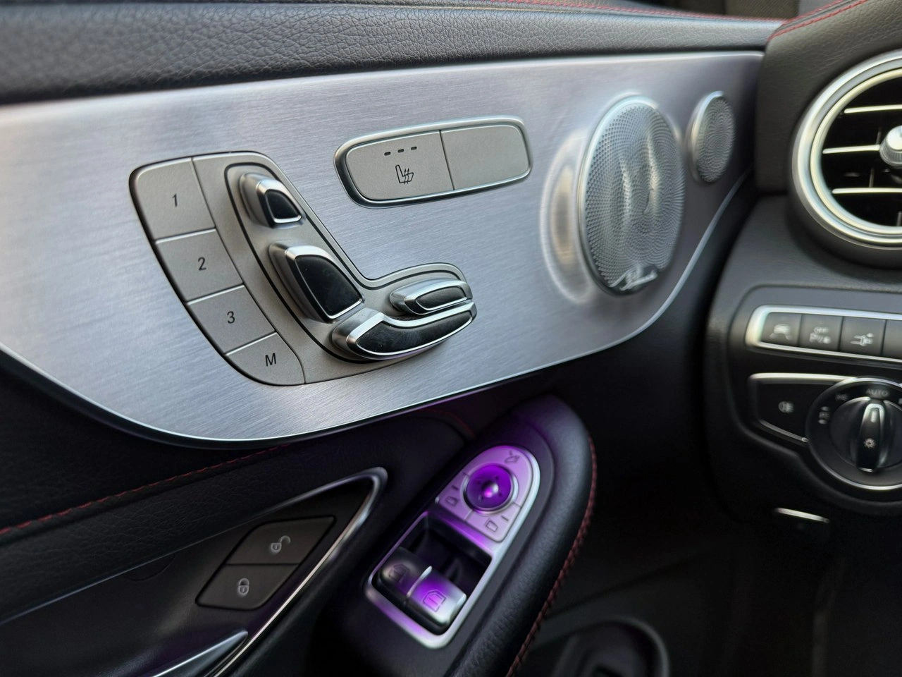 Mercedes C 43 AMG - Zdjęcie 19