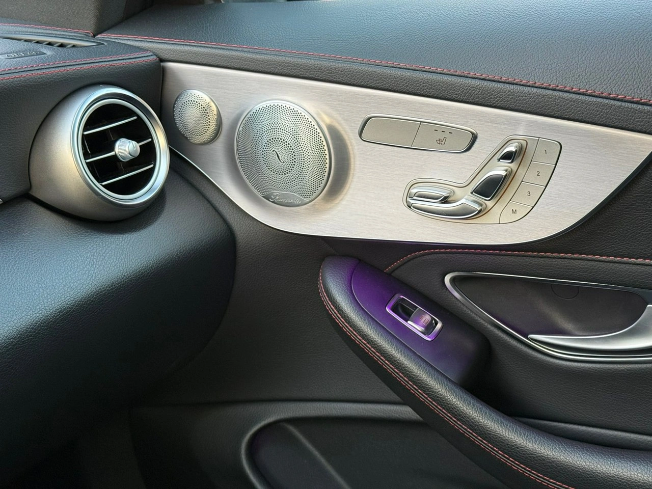 Mercedes C 43 AMG - Zdjęcie 20