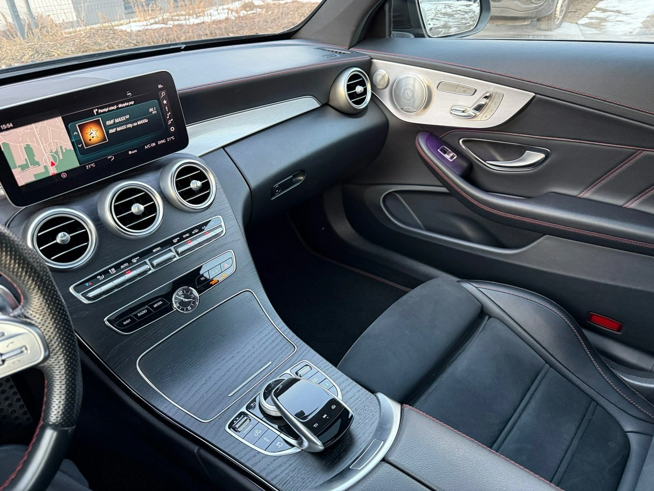 Mercedes C 43 AMG - Zdjęcie 24