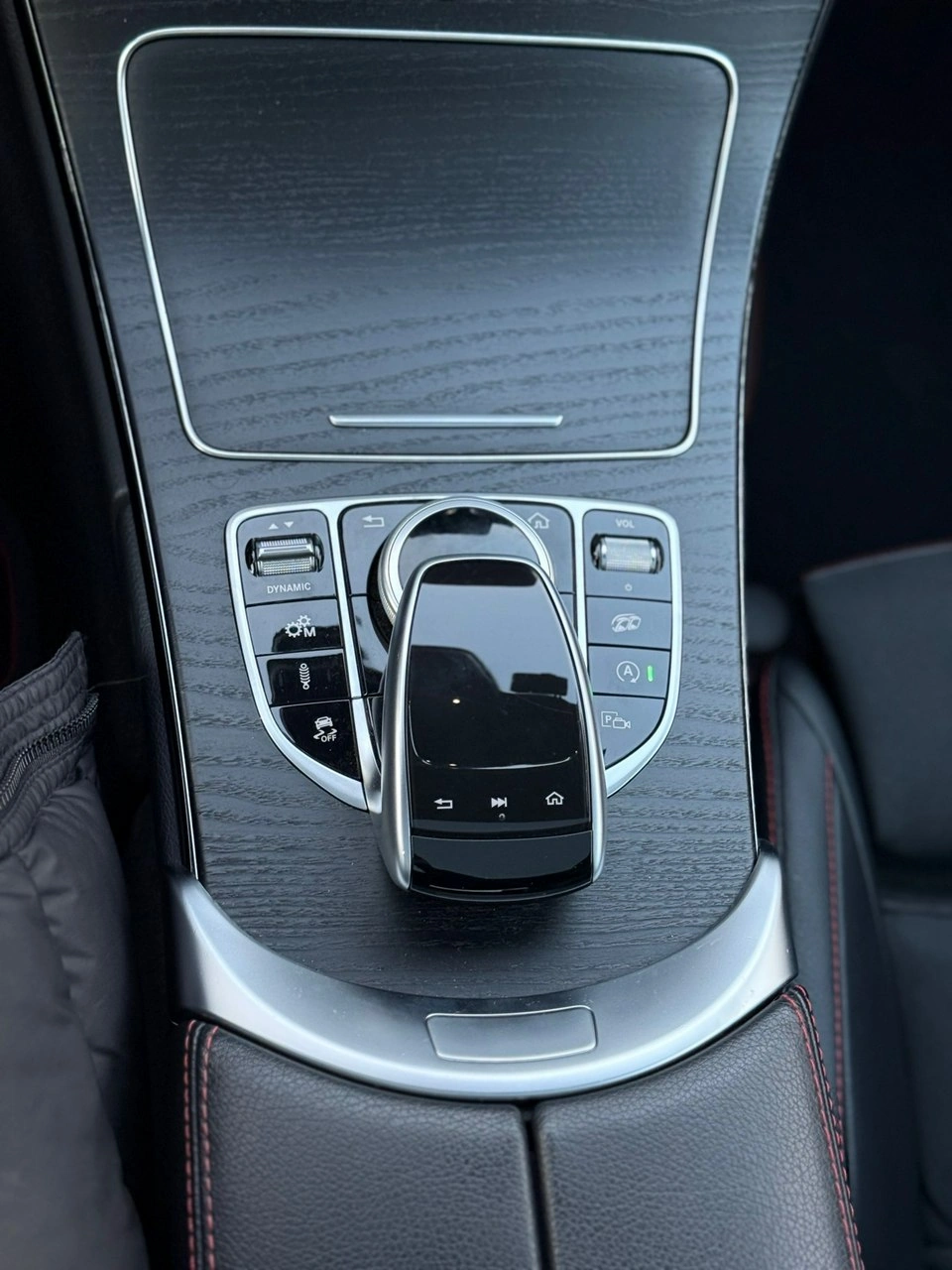 Mercedes C 43 AMG - Zdjęcie 28