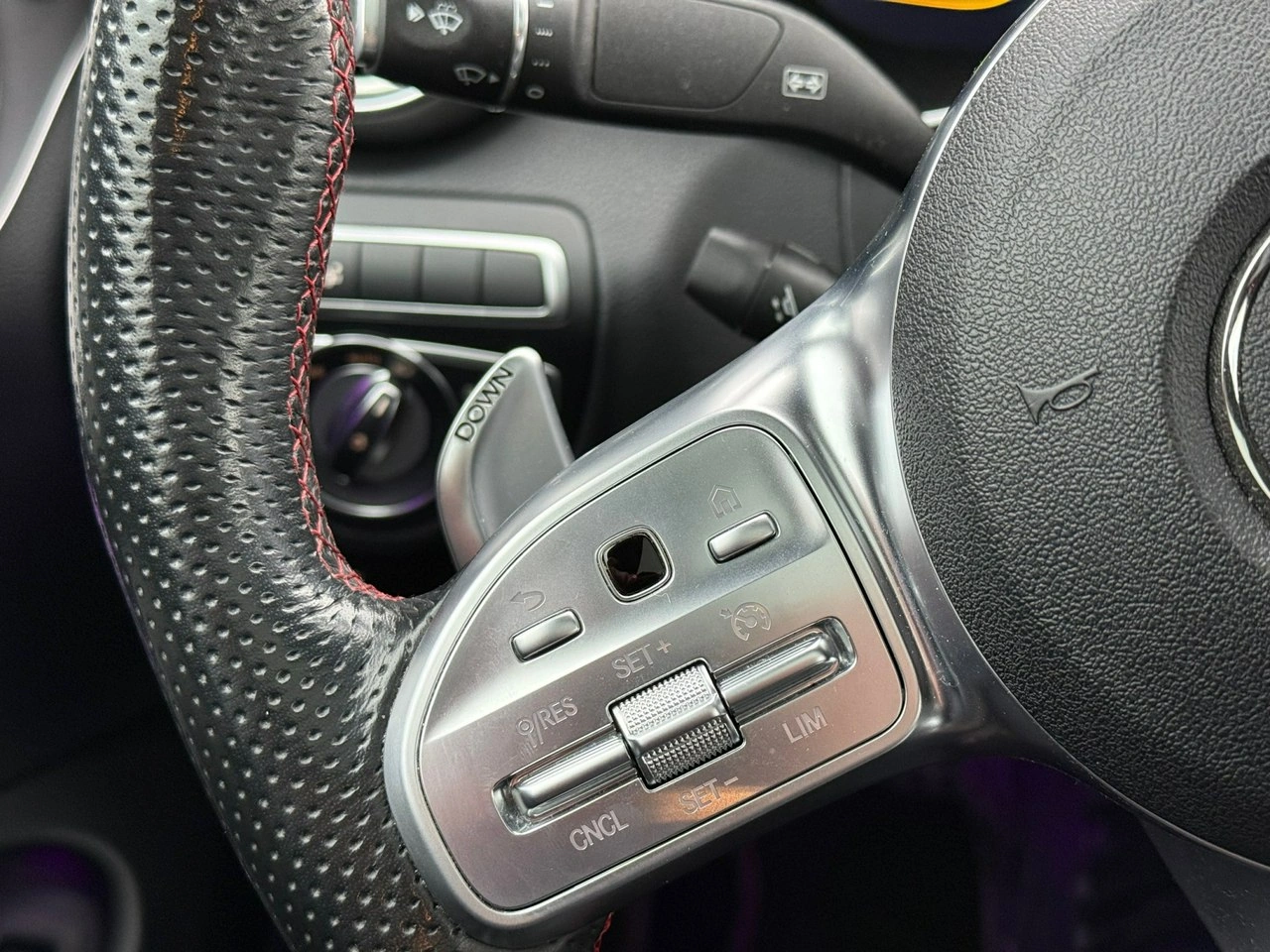 Mercedes C 43 AMG - Zdjęcie 37