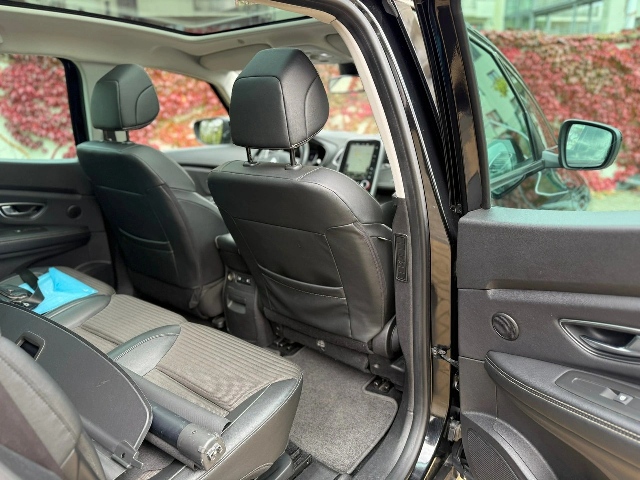 Renault Grand Scenic - Zdjęcie 10