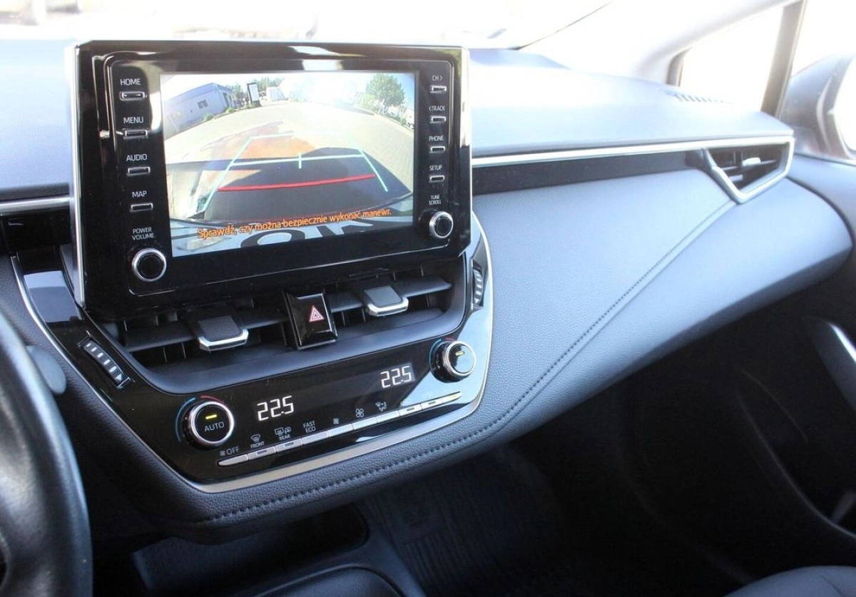 Toyota Corolla - Zdjęcie 11