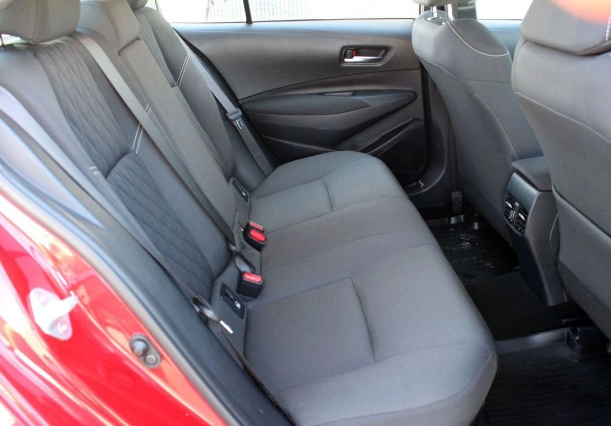 Toyota Corolla - Zdjęcie 15