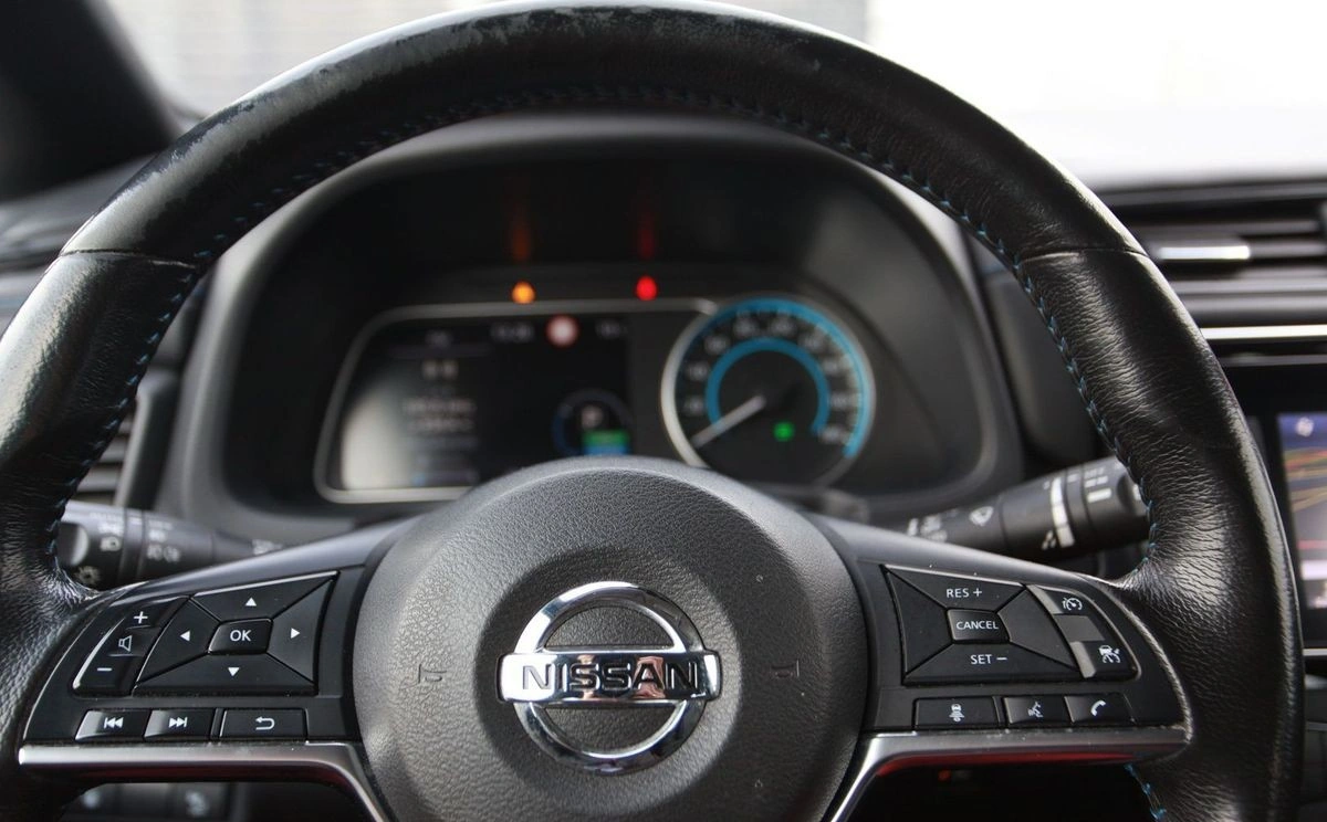 Nissan Leaf - Zdjęcie 11