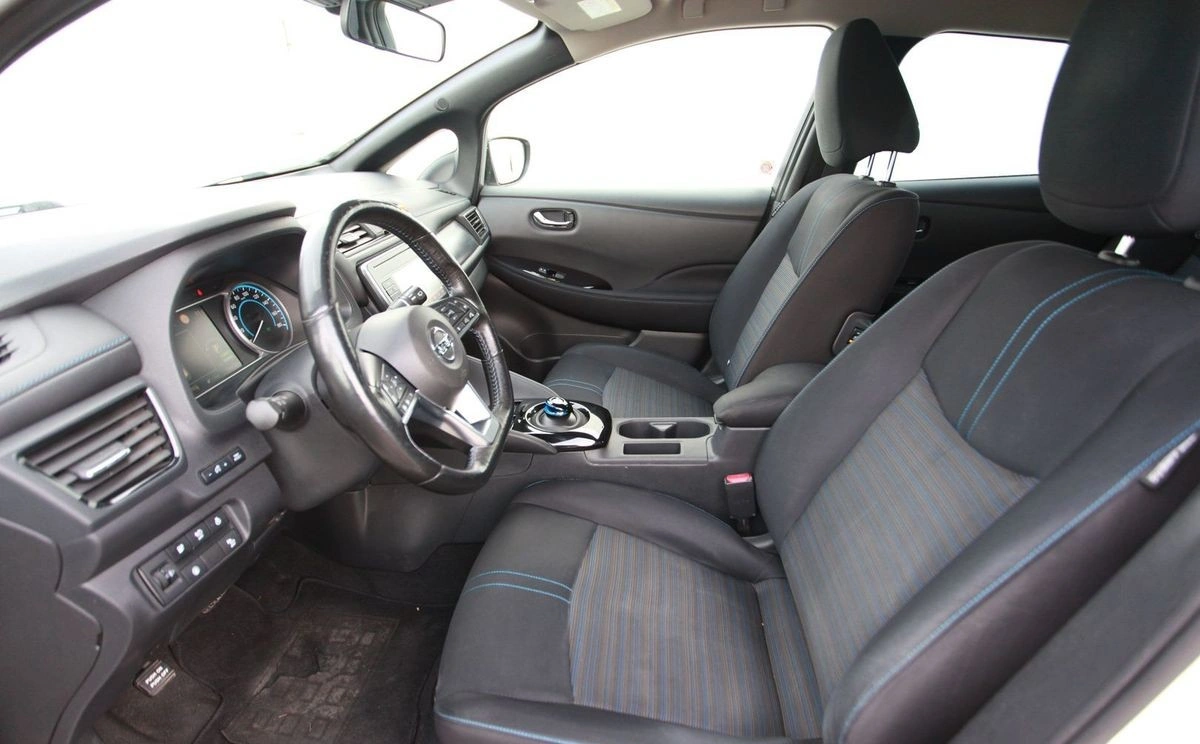Nissan Leaf - Zdjęcie 13