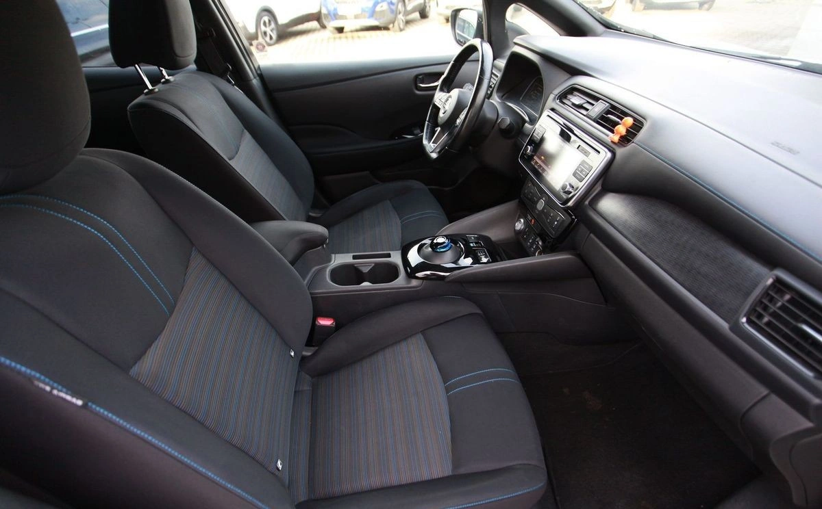 Nissan Leaf - Zdjęcie 26