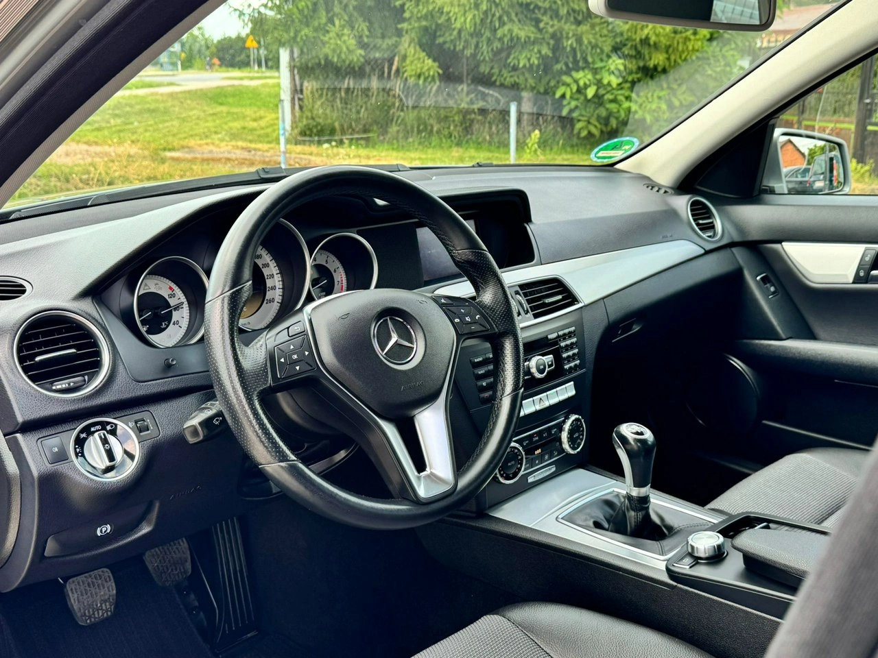 Mercedes C 180 - Zdjęcie 18