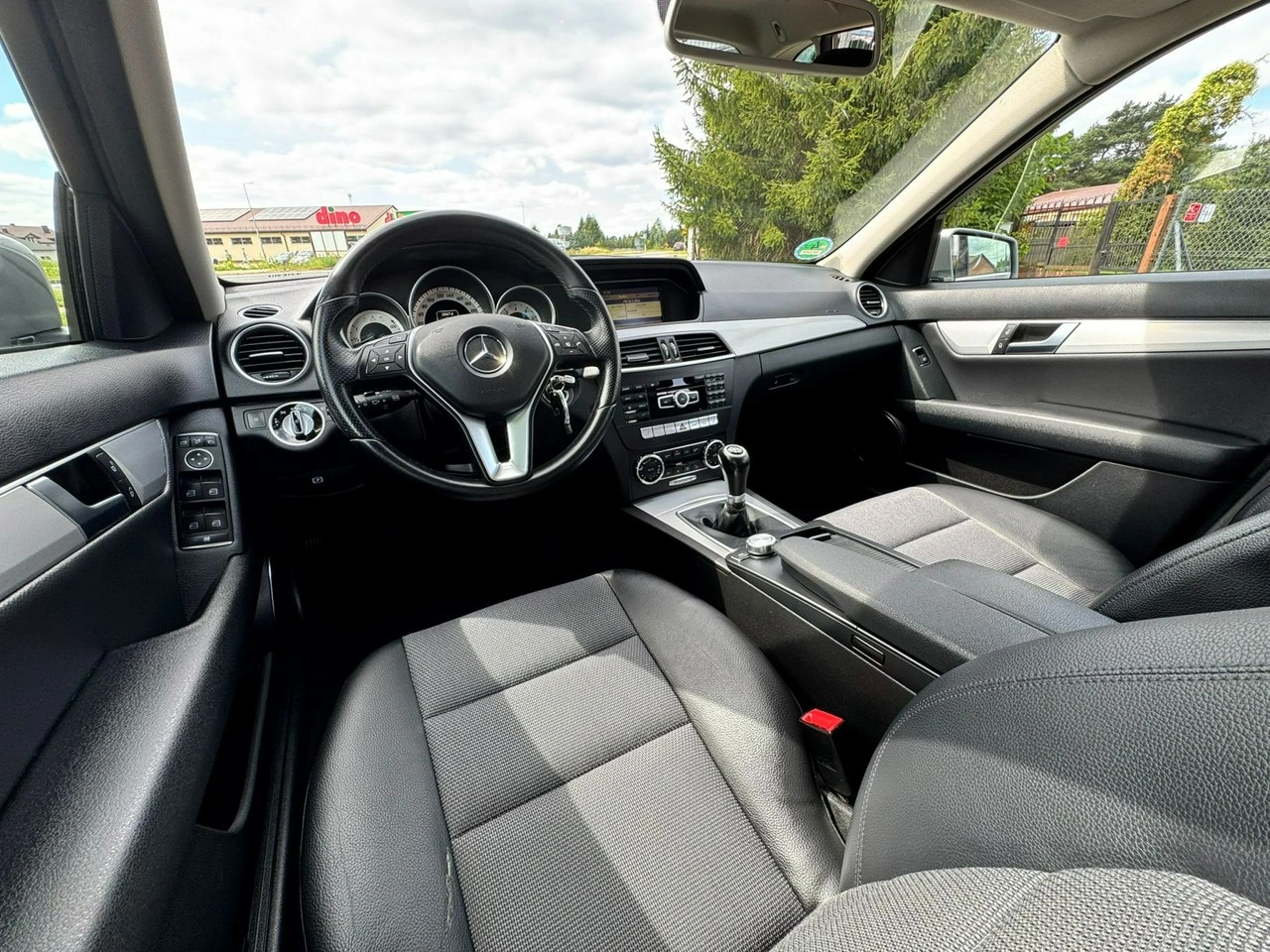 Mercedes C 180 - Zdjęcie 22