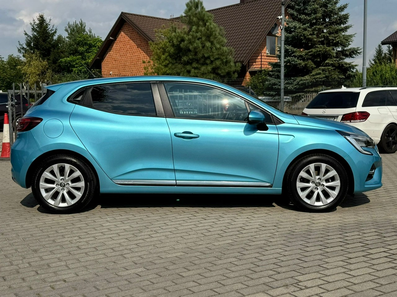 Renault Clio - Zdjęcie 13