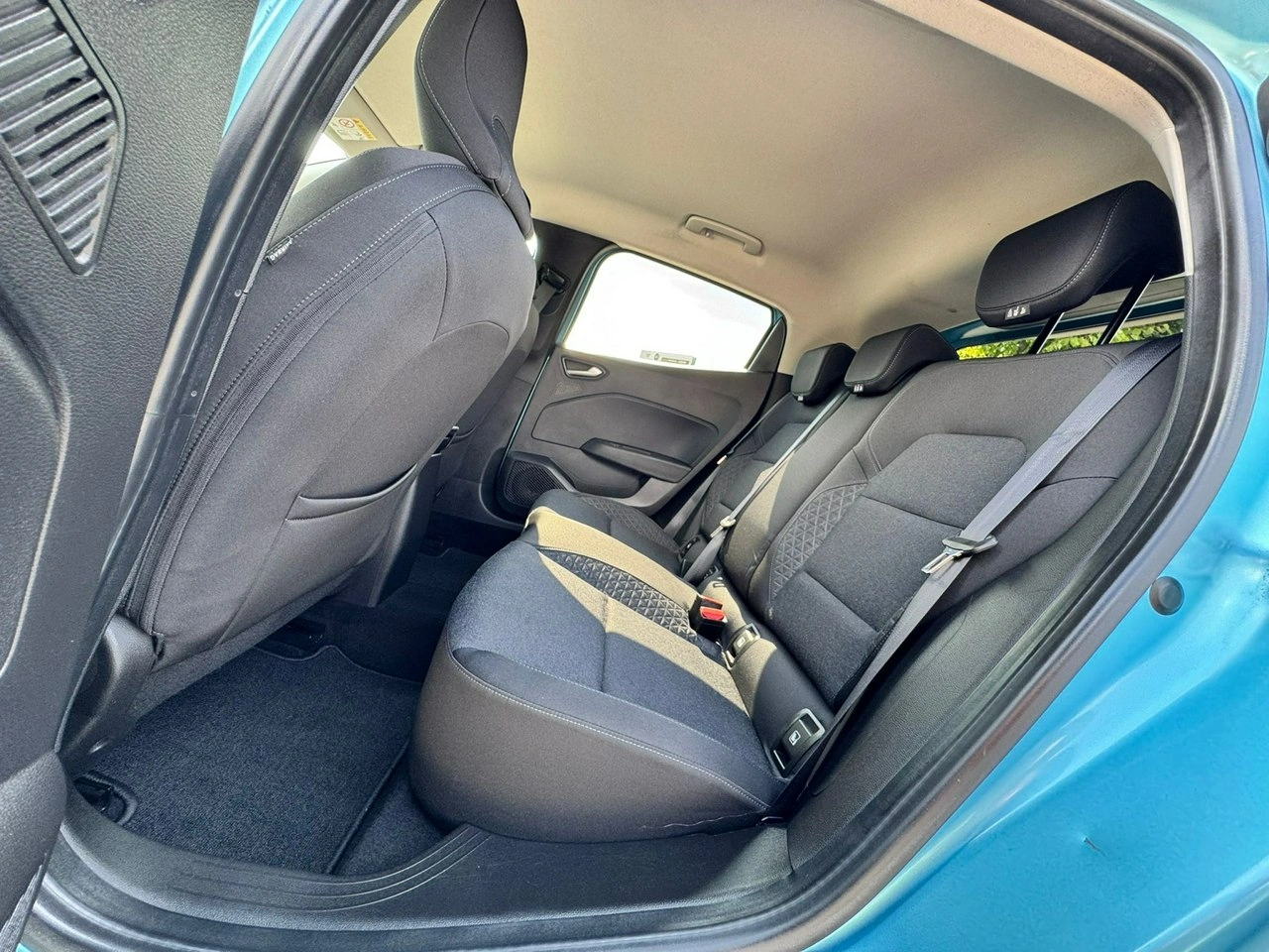 Renault Clio - Zdjęcie 28