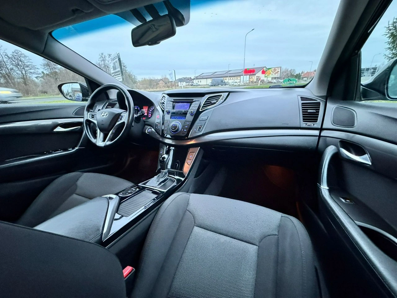 Hyundai i40 - Zdjęcie 20