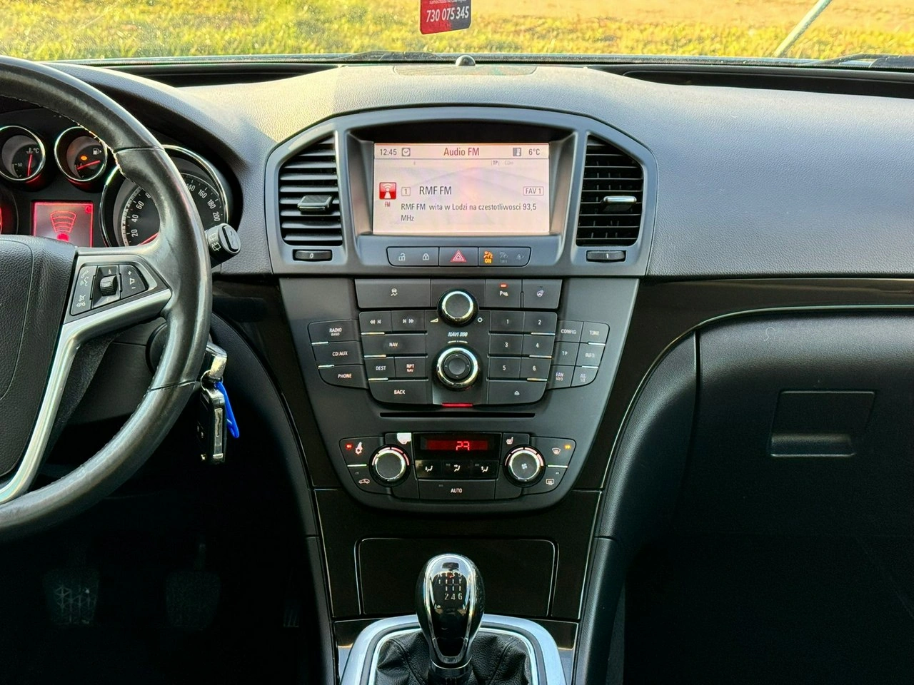 Opel Insignia - Zdjęcie 19