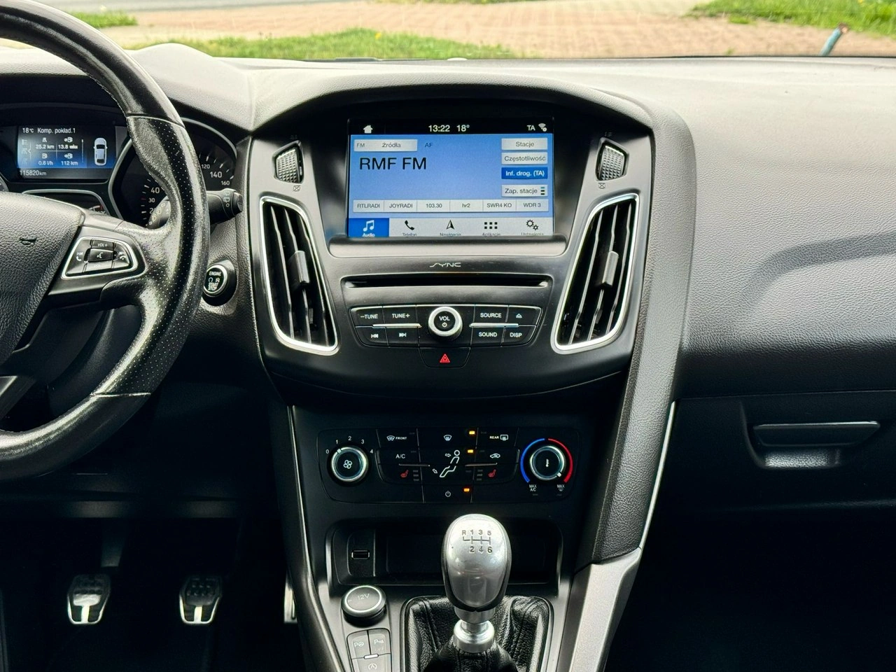 Ford Focus - Zdjęcie 18