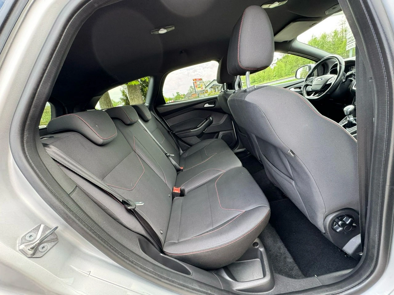 Ford Focus - Zdjęcie 24