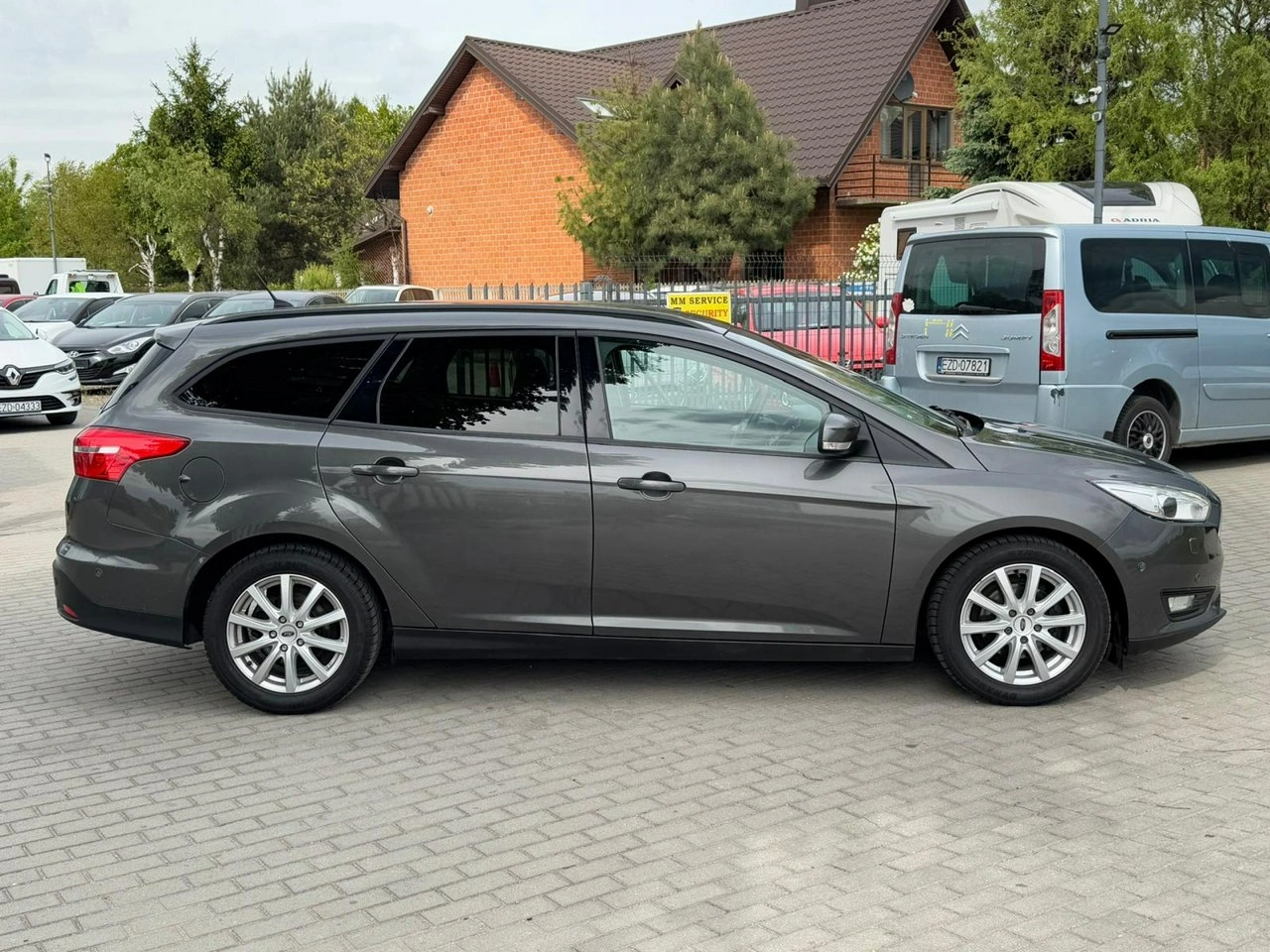 Ford Focus - Zdjęcie 11