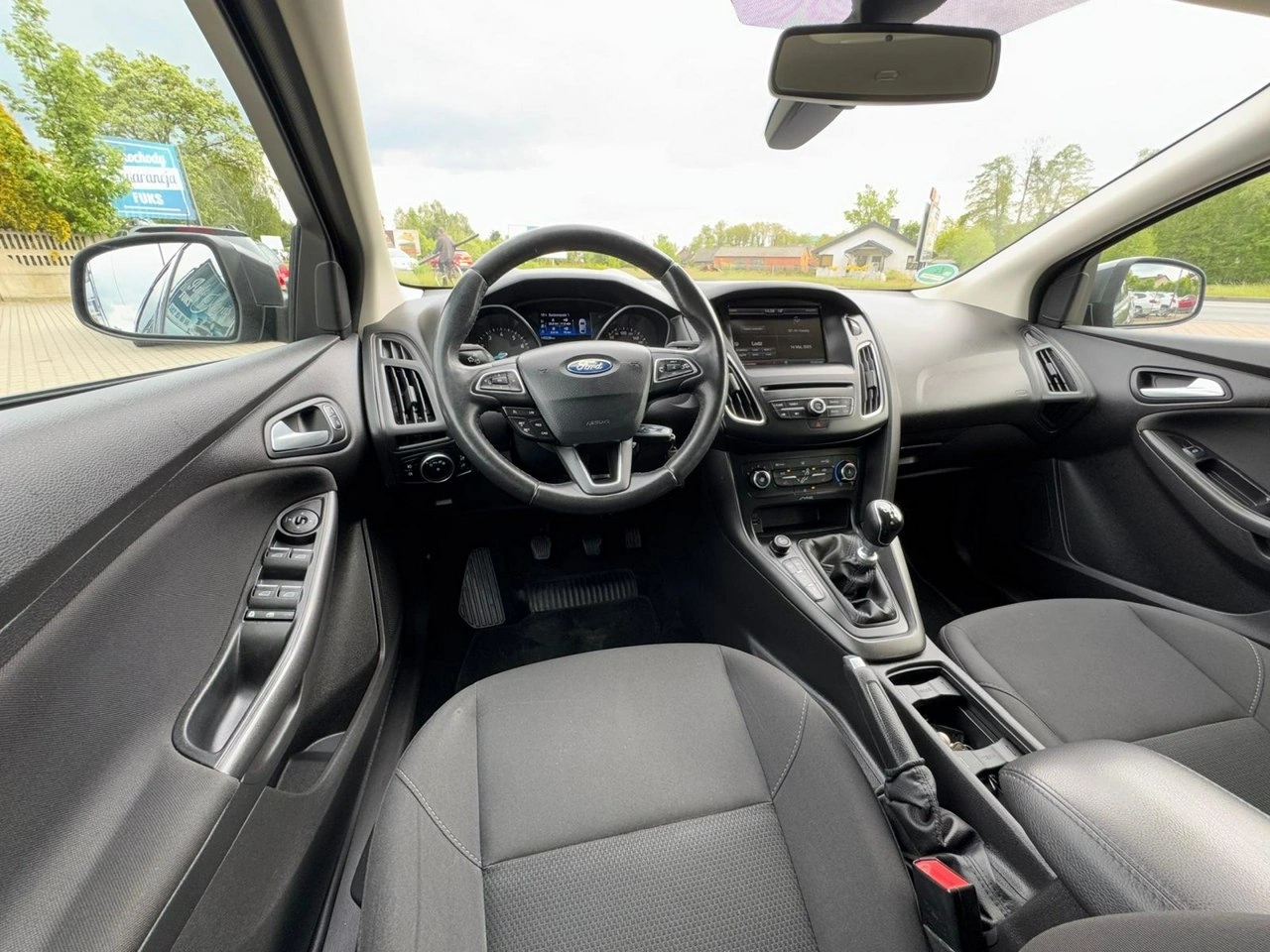 Ford Focus - Zdjęcie 20