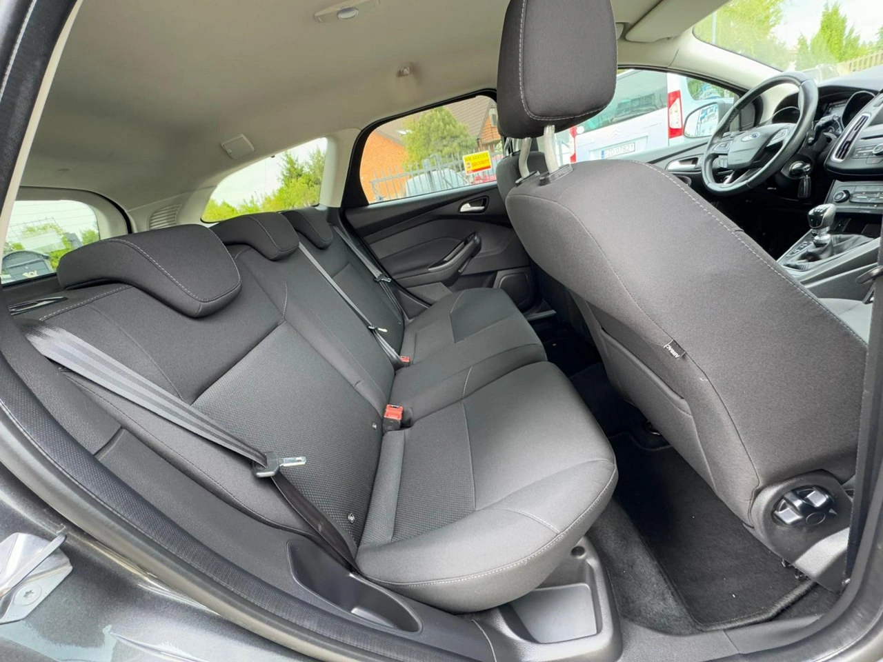 Ford Focus - Zdjęcie 23